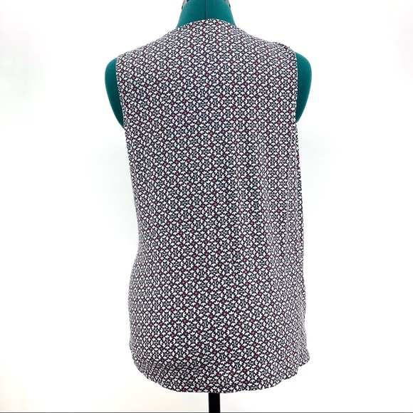 LOFT Outlet NWT Sleeveless Wrap Front Patterned Top, Small - Picture 6 of 16